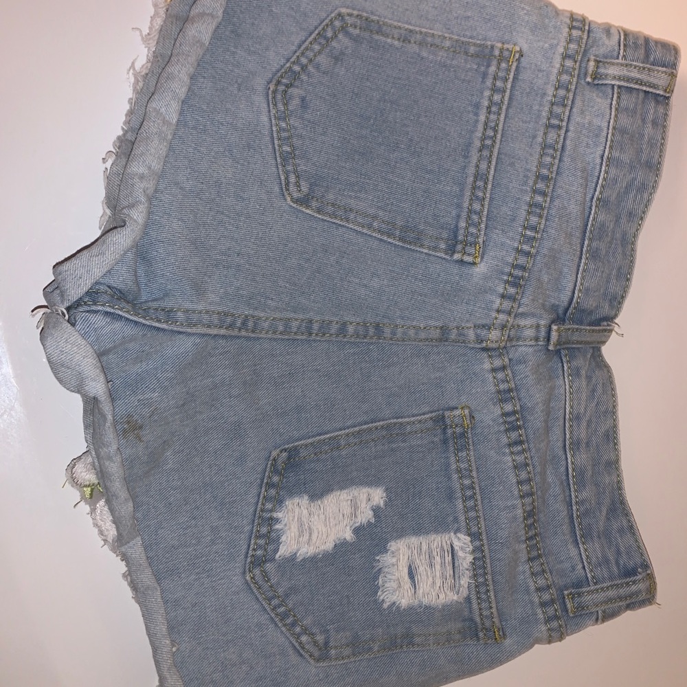 Cute sunflower shorts